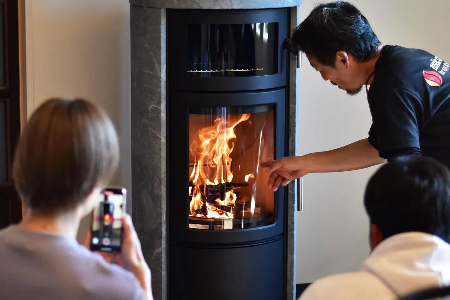 よくあるご質問と回答の一覧を掲載