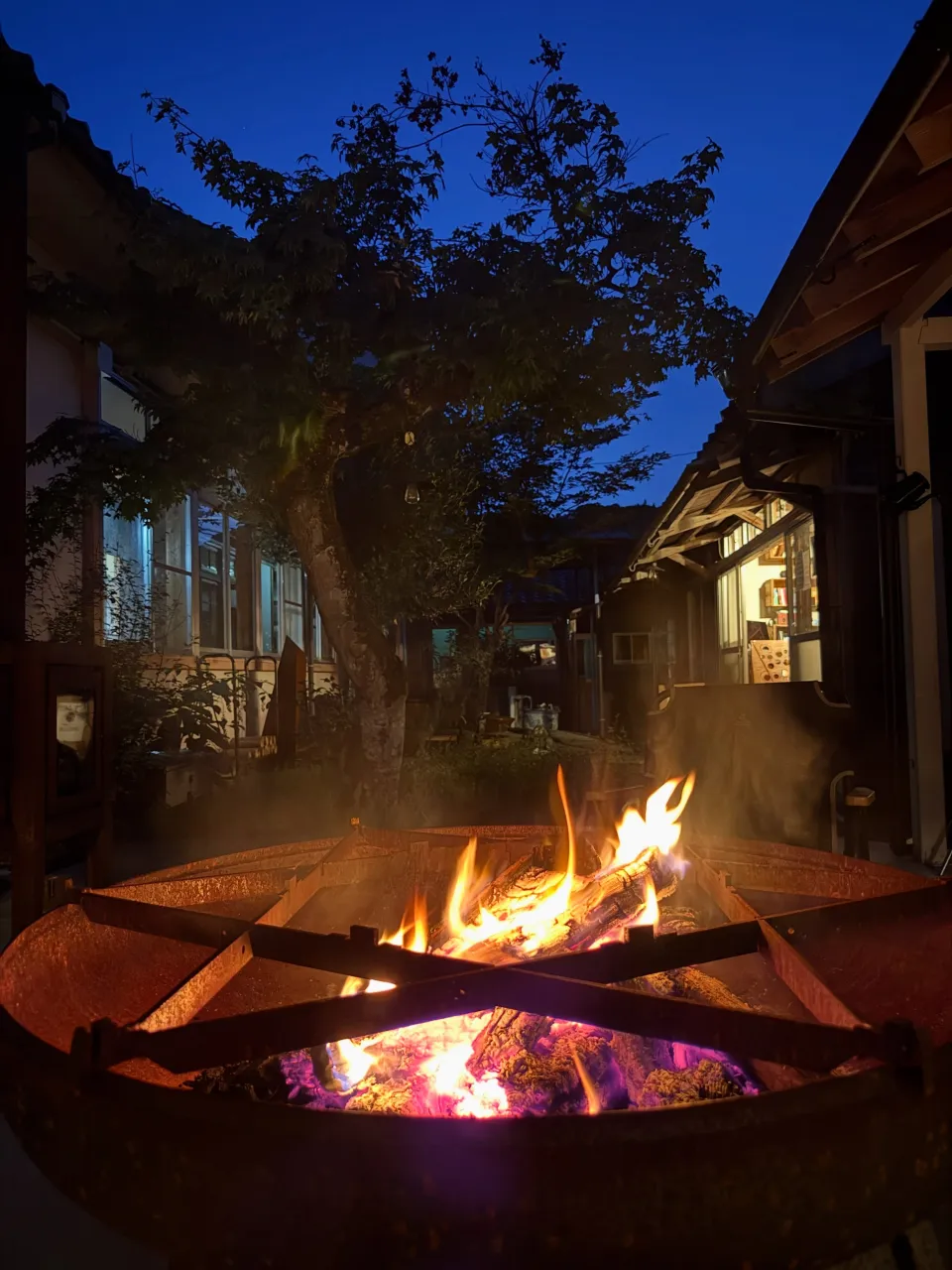・